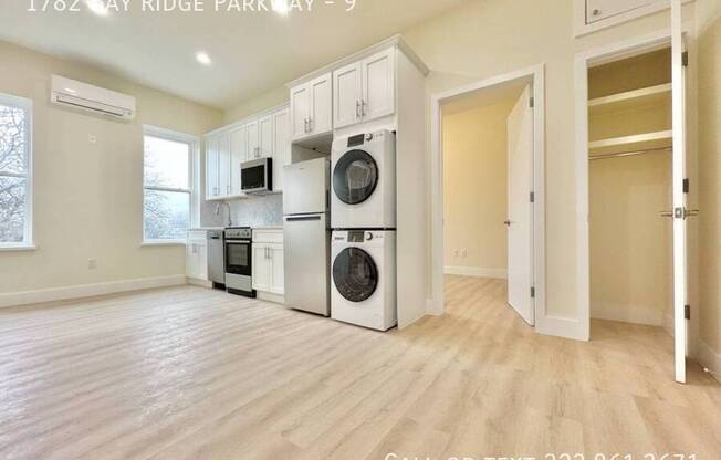 1782 BAY RDG PKWY