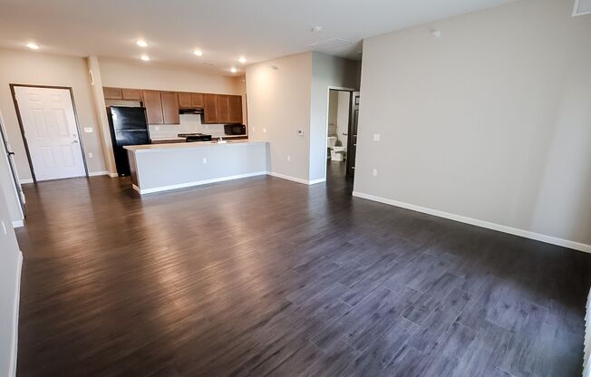 2 beds, 2 baths, 1,185 sqft, $1,450, Unit 3500-108