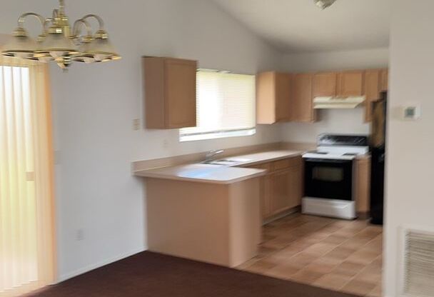 3 beds, 2 baths, $1,750