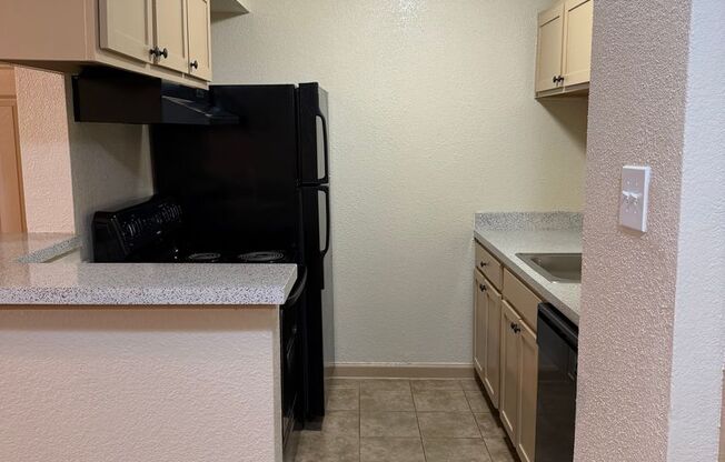 1 bed, 1 bath, 682 sqft, $905, Unit 314