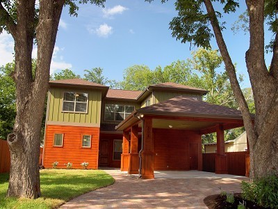 UT PRE-LEASE: Beautiful, Recently Constructed 6 bed/ 4 ba home in North Loop Area, Mins to UT