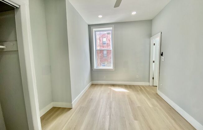 1 bed, 1 bath, $1,150