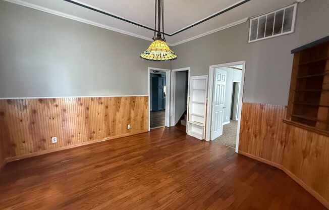 Large 3 bed 1 bath! - Elwood!
