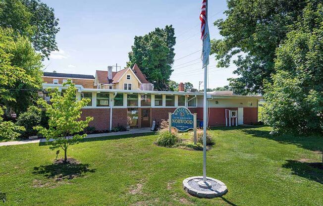 1 bed, 1 bath, 725 sqft, $1,350, Unit A08