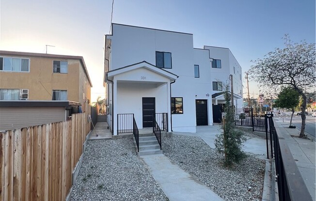 4264 CAPISTRANO WAY