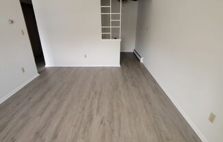 1 bed, 1 bath, 600 sqft, $925, Unit 12