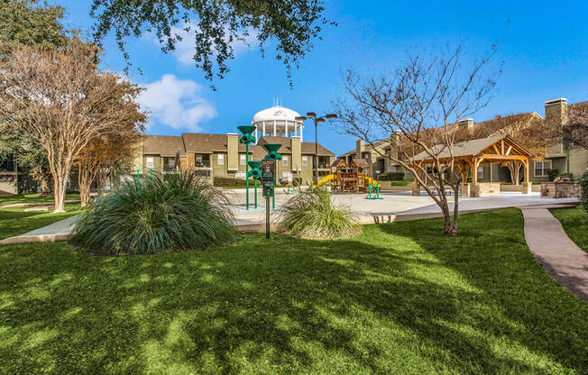 Green Space Walking Trails at Newport Apartments, CLEAR Property Management, Texas