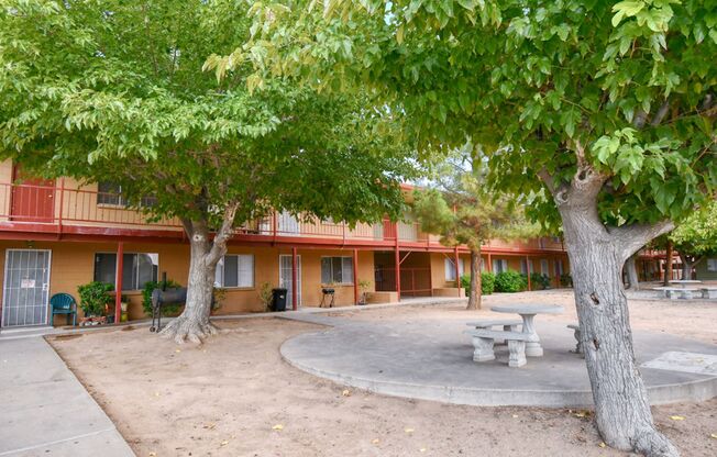 1 bed, 1 bath, 560 sqft, $659, Unit 37-C02