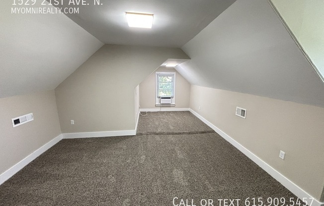 1529 21 AVE N