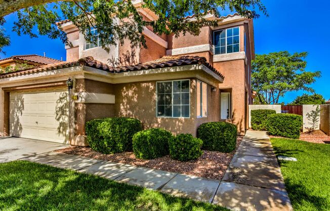 Amazing Home In Peccole Ranch