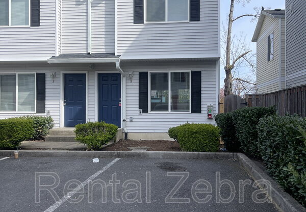 6702 SE 80th Ave