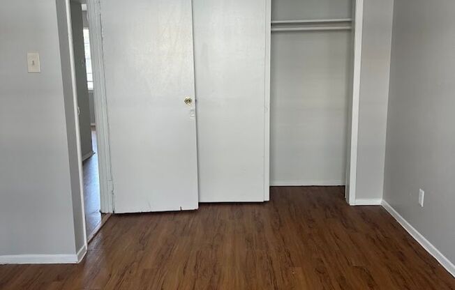 2 beds, 1 bath, 750 sqft, $1,000, Unit K708 - 307 - 109