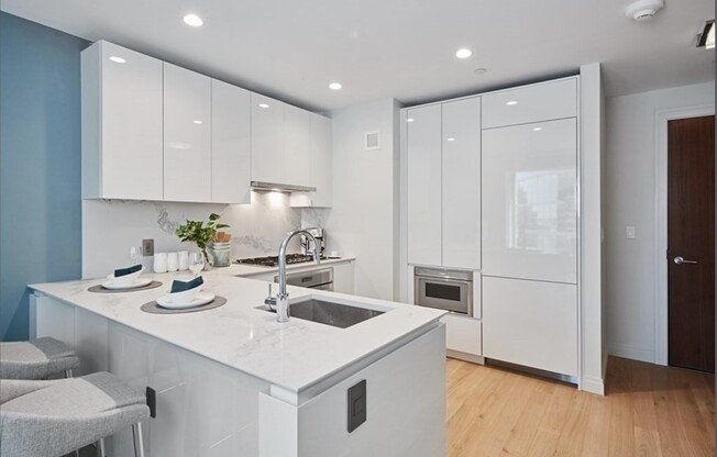 133 Seaport Blvd