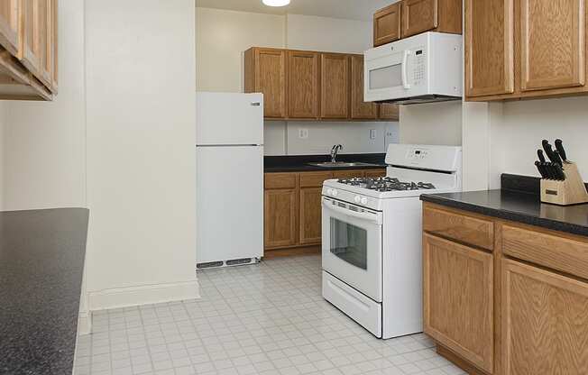 Apartment kitchen with classic finishes at Cathedral Mansions, Washington