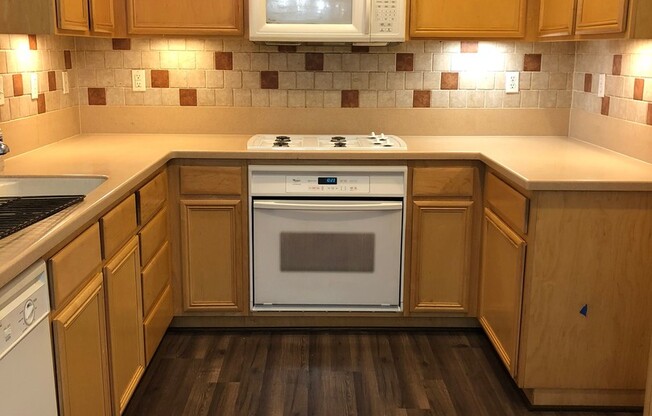 Available July 15 - 2 Bed/2Ba unit in Portola Hills!