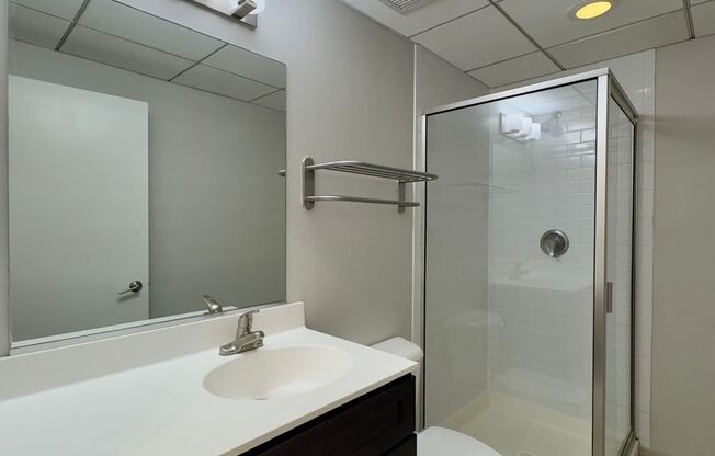1 bed, 1 bath, 499 sqft, $1,650, Unit HA-818