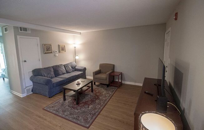 Briar Crest Apartment Community - Furnished and Unfurnished Units Available!