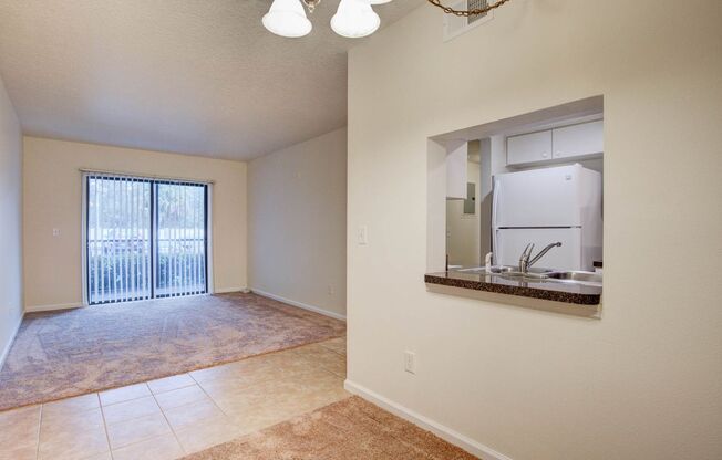 2 beds, 2 baths, $1,400