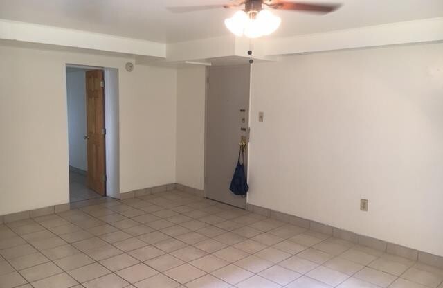 3 beds, 2 baths, $2,325, Unit 100 A