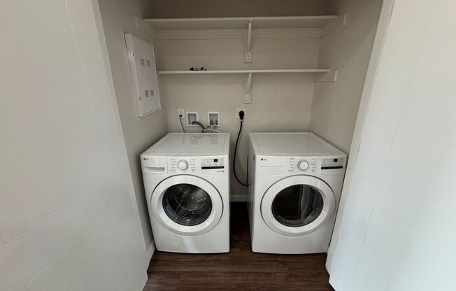 Studio, 1 bath, 660 sqft, $1,395, Unit 522 - S857 ADA Unit