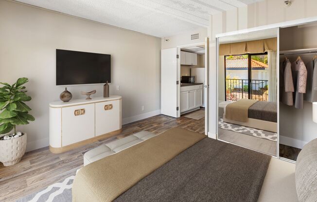 1 bed, 1 bath, 352 sqft, $1,895, Unit 17059 - 177