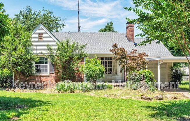 2220 S INDIANAPOLIS