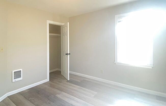 2 beds, 1 bath, $1,500, Unit 2104