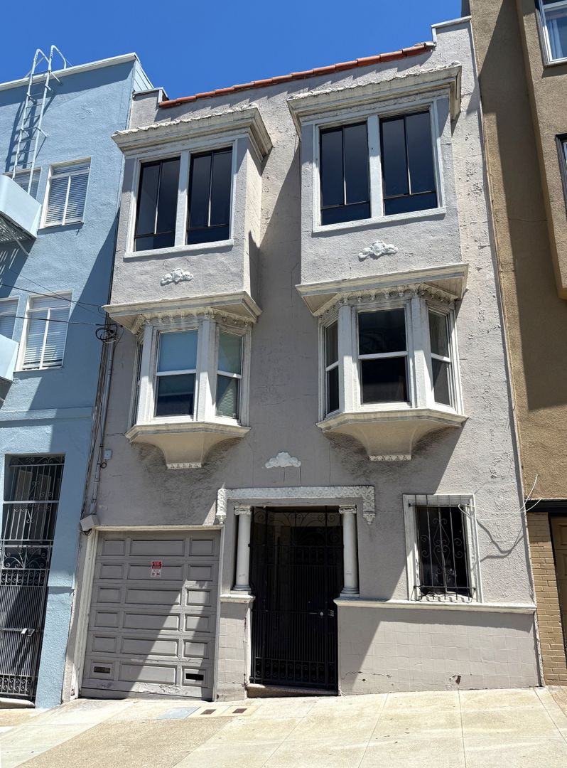 1512-1514 Leavenworth - LEASE ONLY