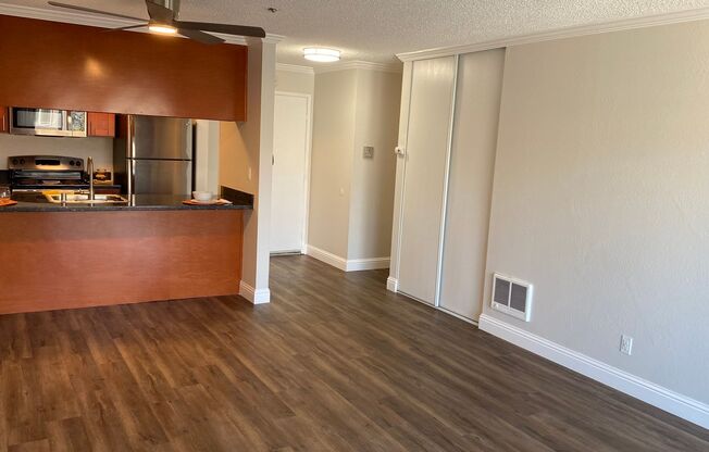 1 bed, 1 bath, $2,395, Unit 409