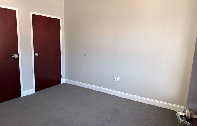 2 beds, 2 baths, 1,061 sqft, $1,600, Unit 203