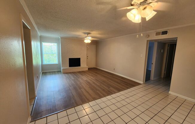 2 beds, 1 bath, 992 sqft, $1,435, Unit ABB-2-132