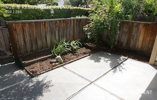 406 N Rengstorff Avenue