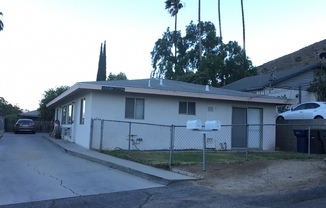 Cozy 2 Bed 1 Bath in Riverside Near La Sierra University