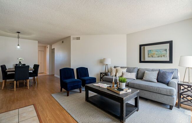 2 beds, 2 baths, $1,500, Unit 246