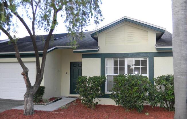 Fantastic  3 Bed / 2 Bath Home with Pool - Kissimmee