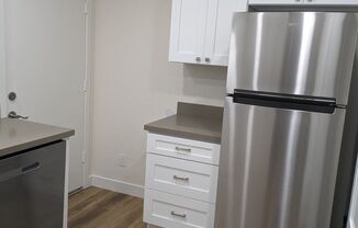 2 beds, 1 bath, 700 sqft, $2,500, Unit Unit 34H