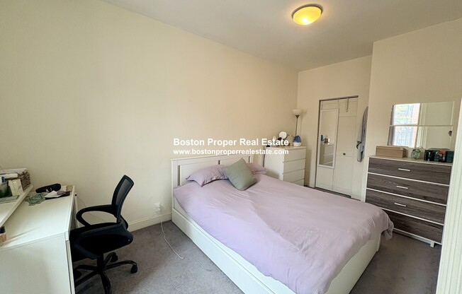 255 NEWBURY ST