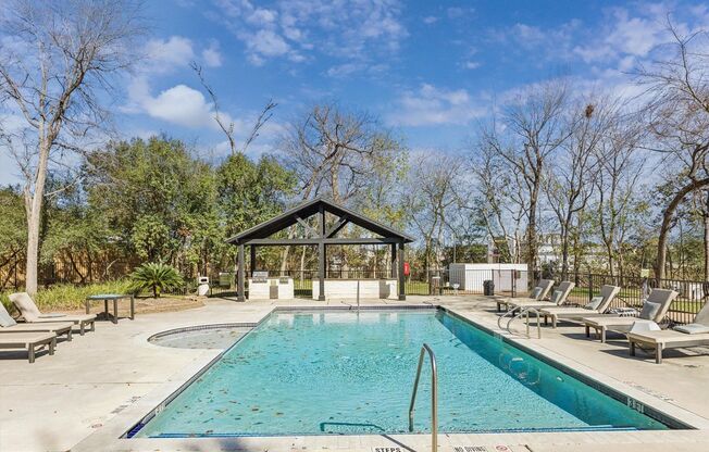 2 beds, 2 baths, 800 sqft, $1,595, Unit 5104