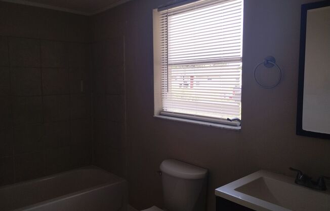Beautiful 2-Bedroom, 2-Bath Home with Pool in Port Richey, FL!