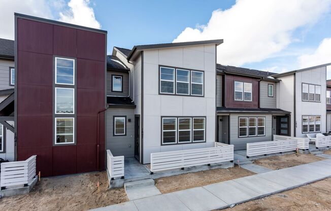 Stunning Home-Excellent Location!!