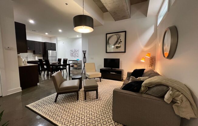 SLEEK 2 bedroom 2 bath West End Condo