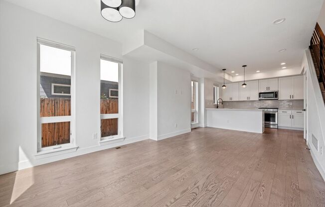 Modern Townhome Near Sloan's Lake – Garage, Central AC & Great Location