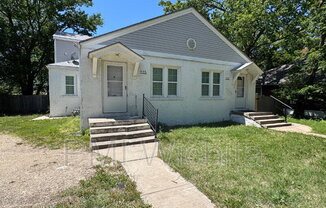 1535 N HOLYOKE ST