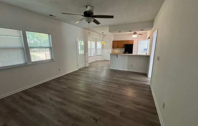 1715 GOLDEN HTS CT