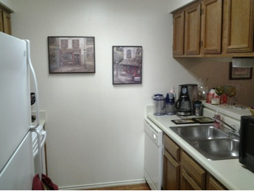 2 beds, 2 baths, 810 sqft, $1,125, Unit 1702