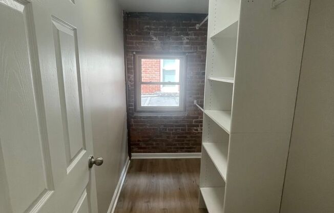 1 bed, 1 bath, $1,549, Unit CH4