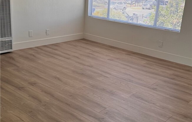142 W 94 ST