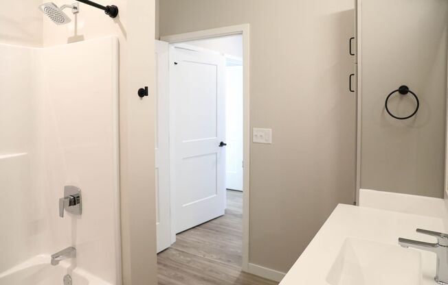 1 bed, 1 bath, 898 sqft, $1,795, Unit 507