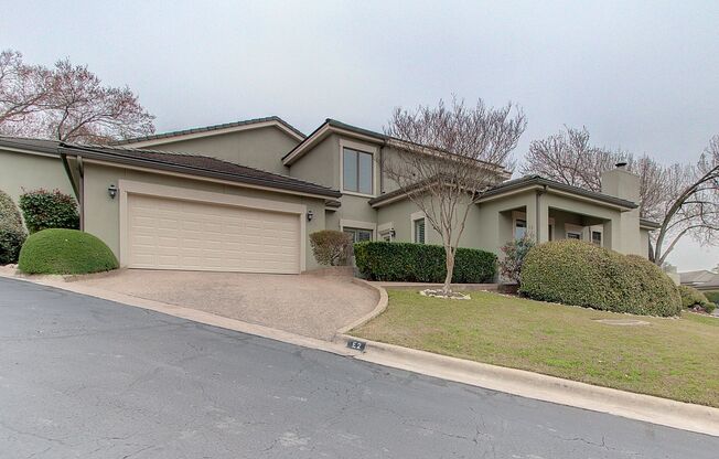 Rare 3 BR / 2.5 BA /  2 Car Garage Westlake Condo 14th Fairway (Austin Country Club) (Eanes ISD)