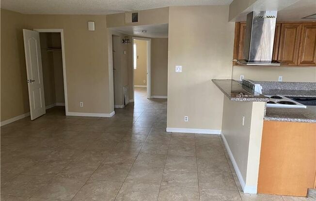 2 beds, 2 baths, 1,000 sqft, $1,300, Unit Unit A